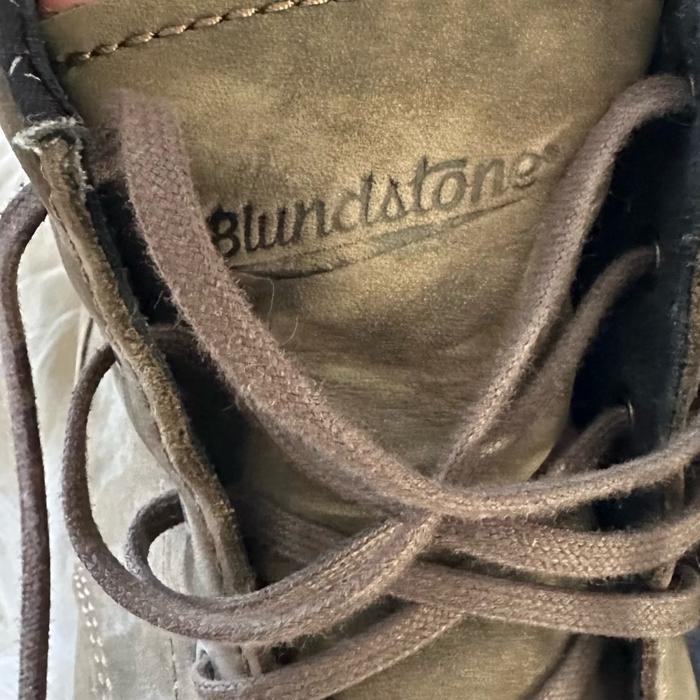 Blundstone 1930 Lace Up Leather Boot Men's Distressed Taupe Brown - Picture 8 of 16